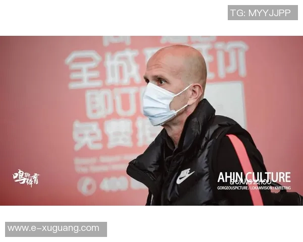 恒大足球俱乐部重磅签约国际足球明星引发球迷热议与期待